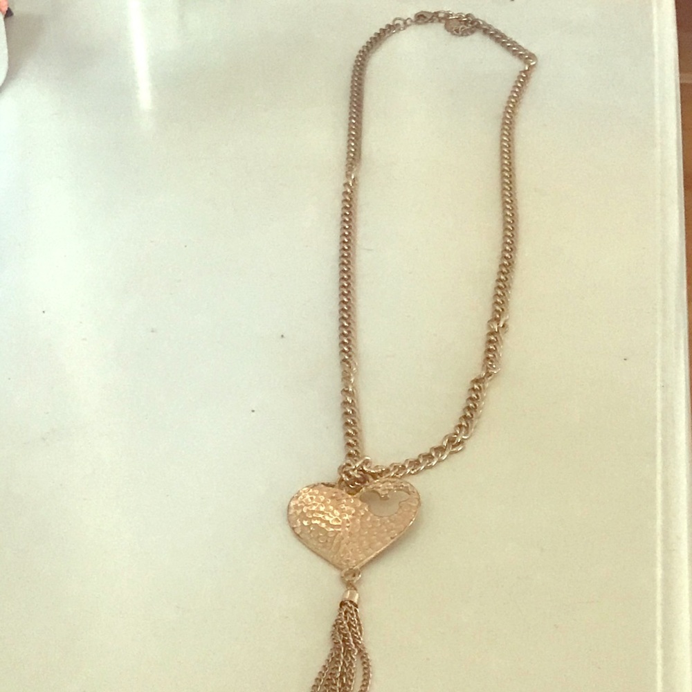 Disney’s long necklace